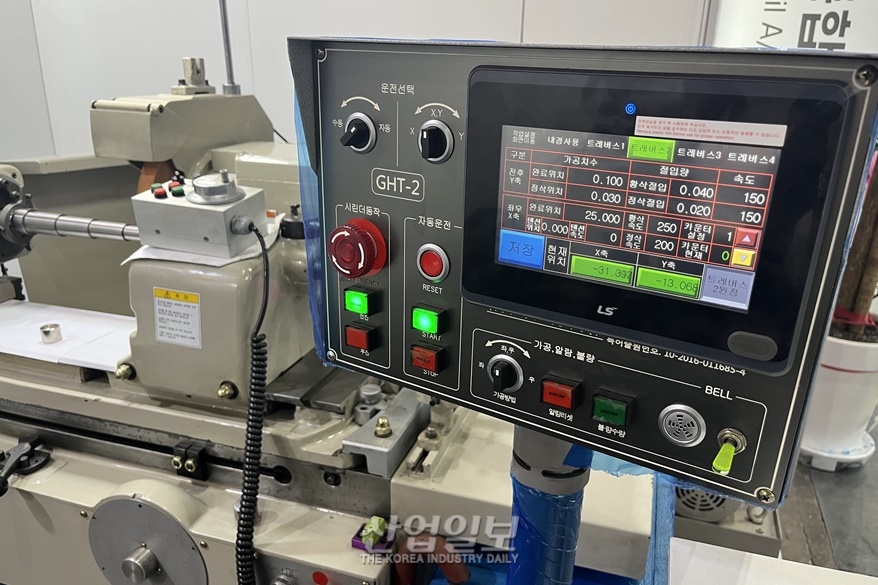 [심토스 2022] 생산능력 300% 이상 향상 가능한 원통연마기 개발