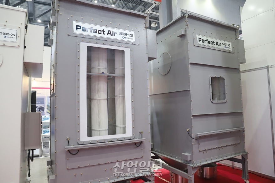 [심토스 2022] 필터 자동 청소 집진기, 미세 입자 제거로 깨끗한 상태 유지