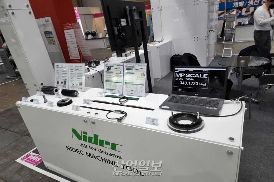 [심토스 2022] 핼리켈 기어·평기어…다양한 정밀 기어 선보여