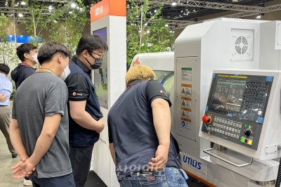 [심토스 2022] 자동차·의료·전기전자 시장 타깃, ‘CNC 자동선반’ 총집합