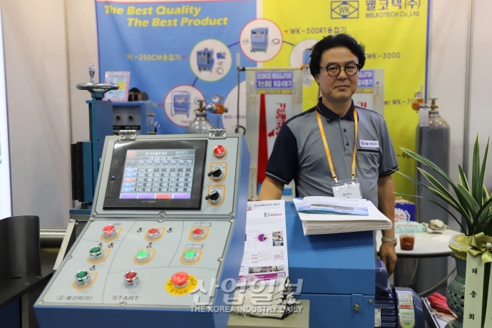 [심토스 2022] 수평·수직 회전으로 다각도 용접 가능