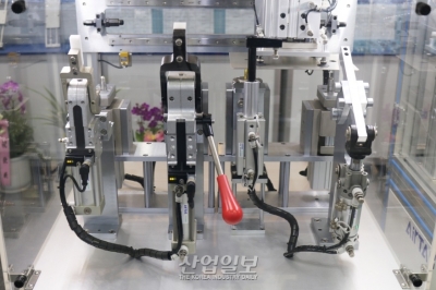 [심토스 2022] 스토퍼 실린더, 자동차 공장 자동화 도와