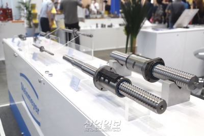 [심토스 2022] 스테인마이어(Steinmeyer) 볼 스크류 전시