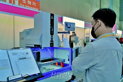 [심토스 2022] '로스율 줄여주는' 와이어 컷팅