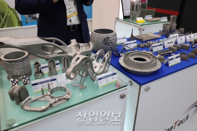 [심토스 2022] 더 큰 빌드 사이즈·고출력 레이저 제공하는 3D프린터