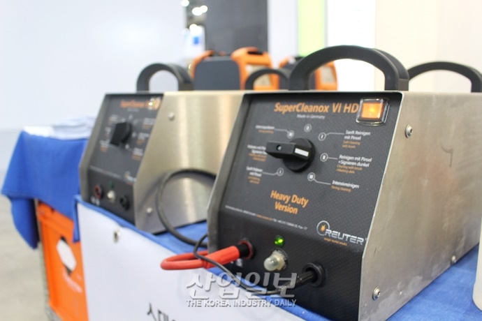 [심토스 2022] 용접 후 발생하는 변색, 복원하는 세정장치