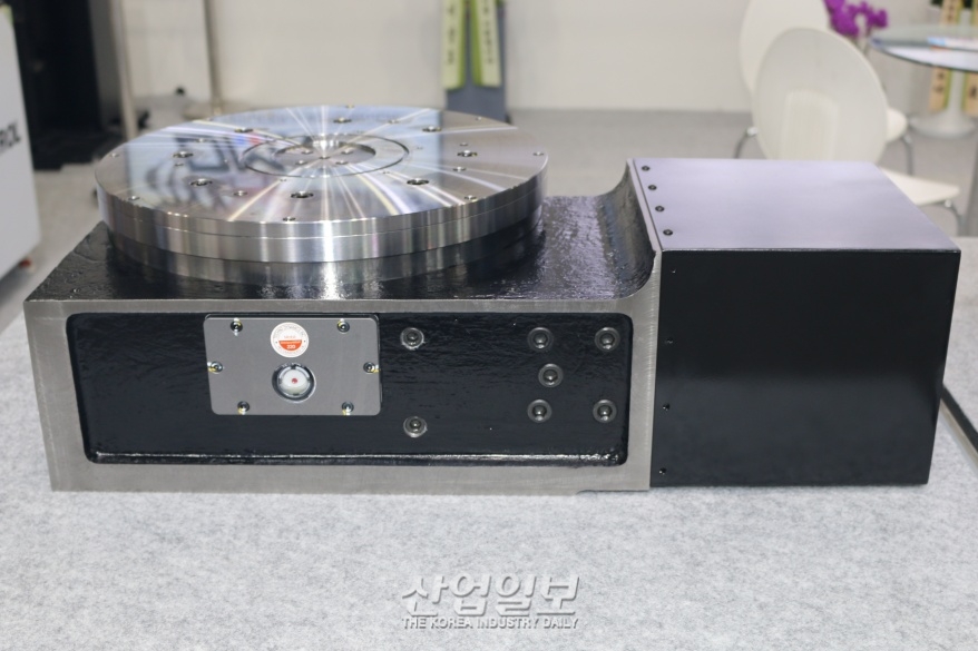 [심토스 2022] 웨이퍼 연삭 돕는 장비, 이물질 유입도 차단