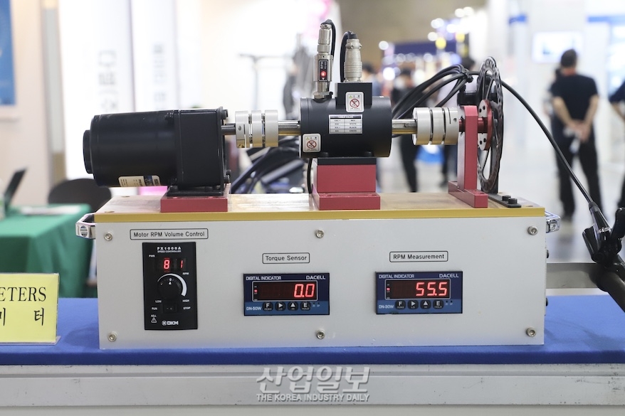 [심토스 2022] 협동로봇의 필수품 ‘토크센서’…모터 및 엔진 테스팅에도 활용