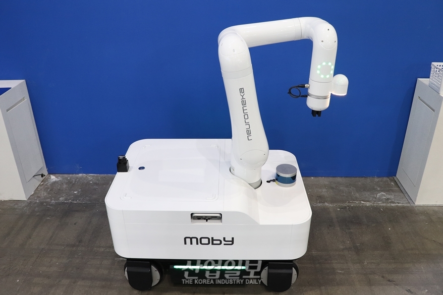 [심토스 2022] 공정 자동화를 위한 협동형 산업용 로봇