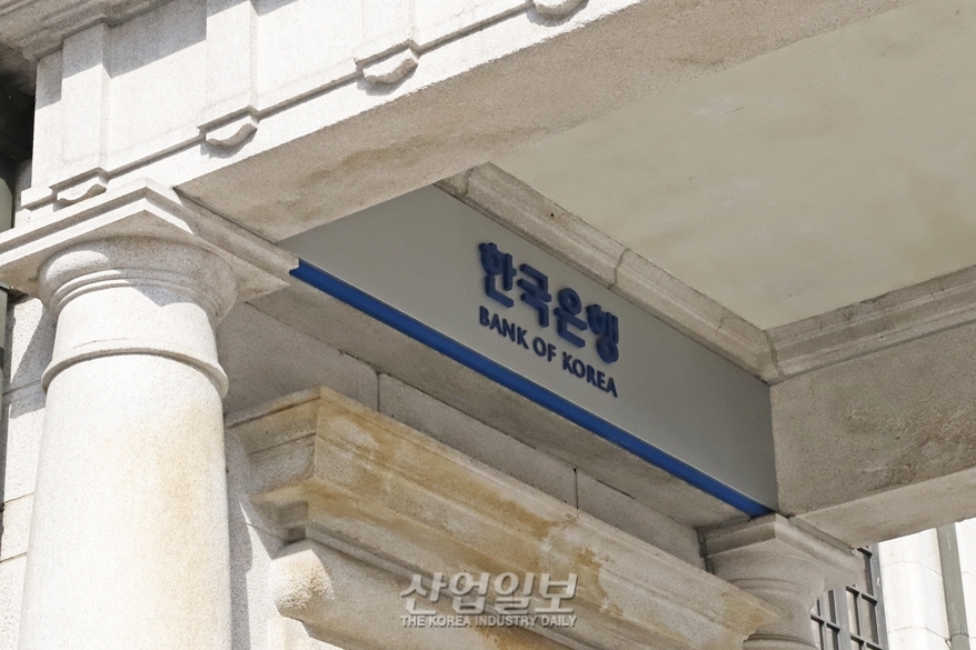 美 고령층 노동시장 이탈…재진입 지연되면 임금·물가 상승 우려