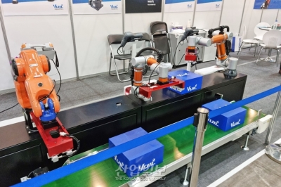 [코리아팩] 협동로봇을 통한 사출자동화 시연