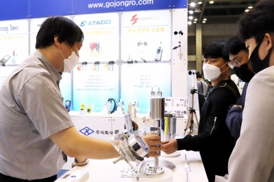 [국제연구·실험 및 첨단분석장비전] 수질·가스 등 다양한 측정기 선보여