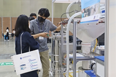 [국제화학장치산업전] 원료 이송 장비도 맞춤형 제작