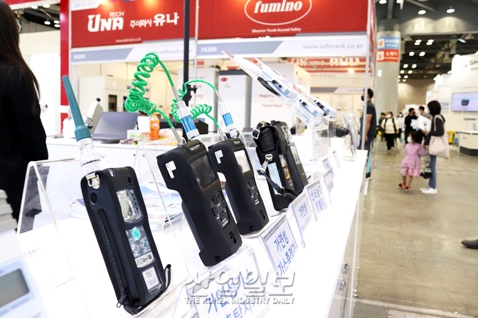 [국제연구·실험 및 첨단분석장비전] 수질·가스 등 다양한 측정기 선보여