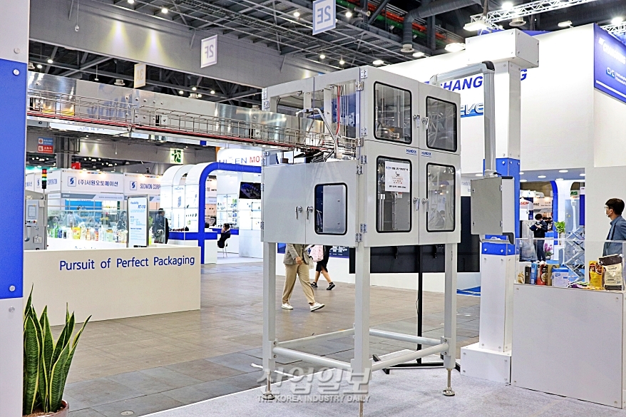 [코리아팩] '하나 더' 도와주는 스틱 자동포장기