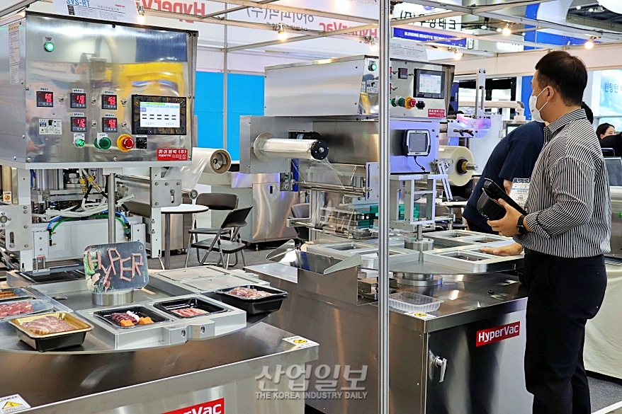 [코리아팩] 진공스킨포장기로 '코팅 같은 포장'