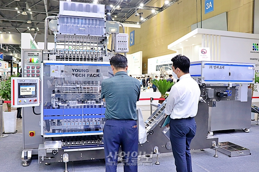 [코리아팩] 빠른 작업 속도와 높은 정밀도 구현한 자동포장기기
