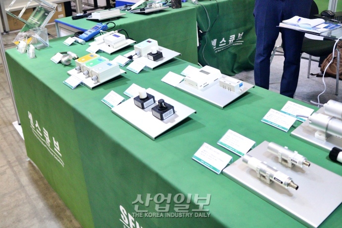 [국제연구·실험 및 첨단분석장비전] 이산화탄소, 공기 등 기체 농도 확인하는 ‘가스센서’