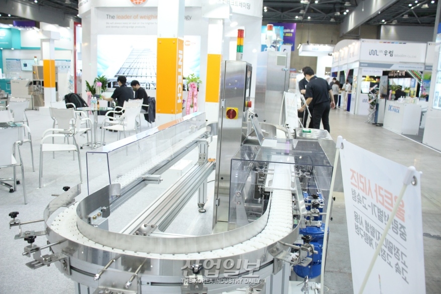 [코리아팩] 중량 선별과 리크 테스트…품질 향상의 ‘핵심’