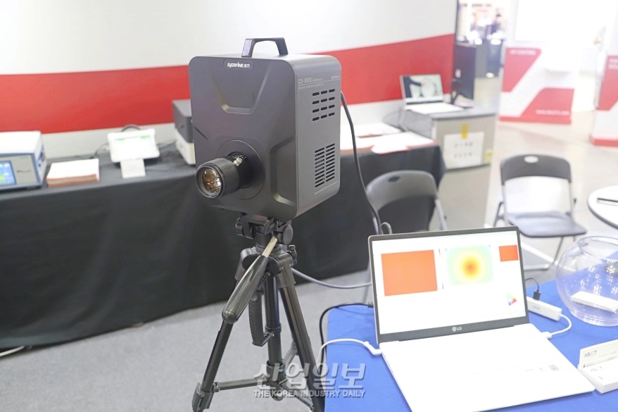 [광융합엑스포] “디스플레이 불량, 휘도계로 확인”