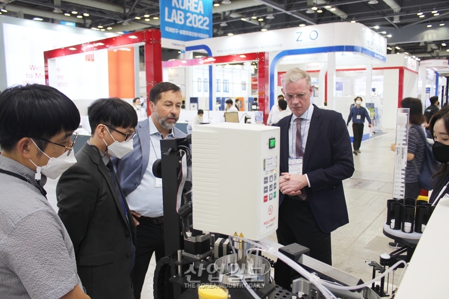 [국제연구·실험 첨단분석장비전] DKSH, 생명 과학 및 재료 과학 산업에 최적화된 통합 솔루션 제시