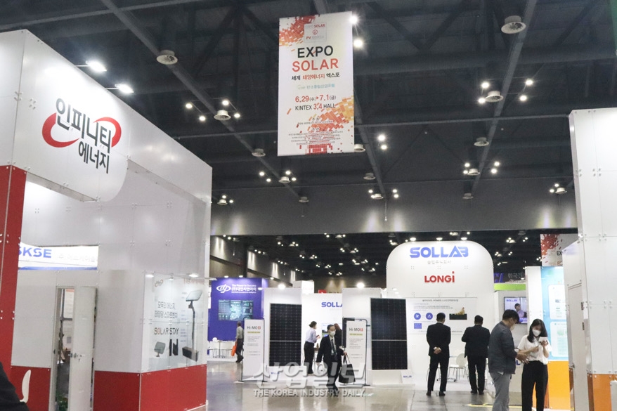 [세계태양에너지엑스포] 태양광·배터리·ESS 까지…신재생에너지 ‘한 자리에’
