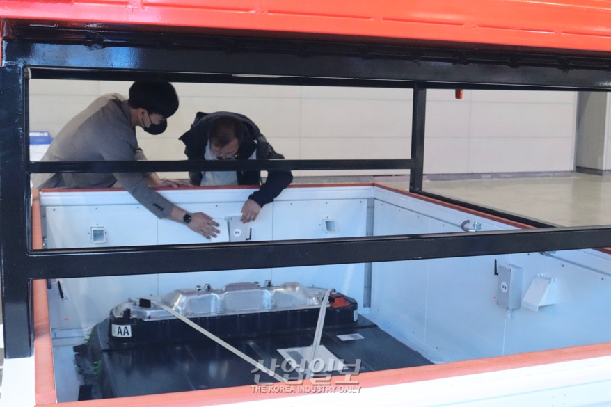 [세계배터리충전인프라엑스포] ESS, 하드웨어·소프트웨어로 종합안전관리