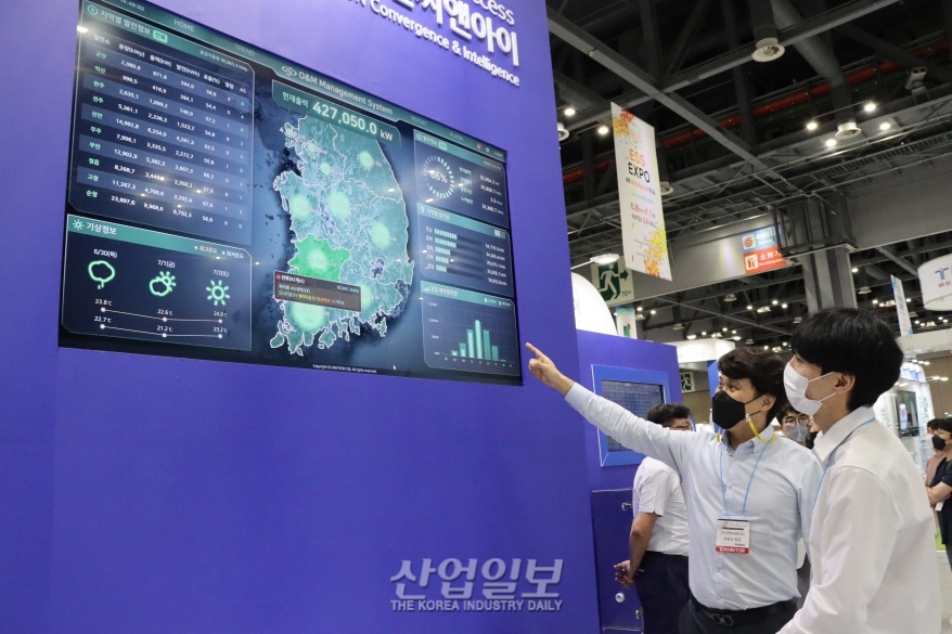 태양광 발전소의 효율화 요구…모니터링시스템으로 대응한다