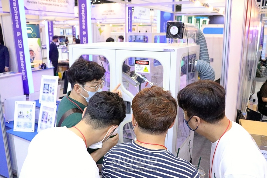 [나노코리아] 전기방사·분무법으로 나노섬유 방사