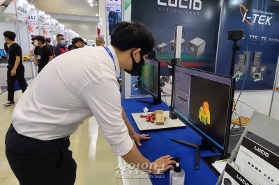 [한국국제기계박람회] “산업용카메라 다 모였네”