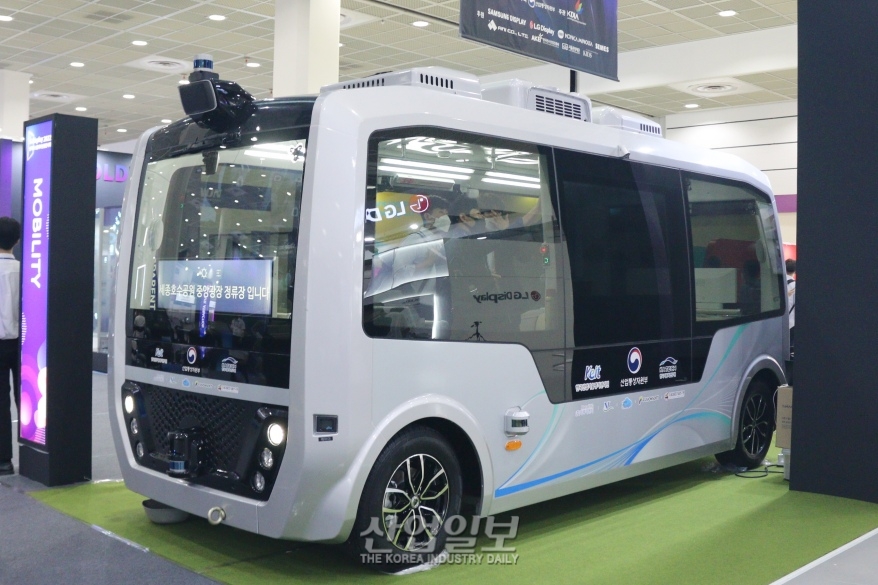 [디스플레이산업전] 자율주행차, 투명디스플레이 적용 효과는