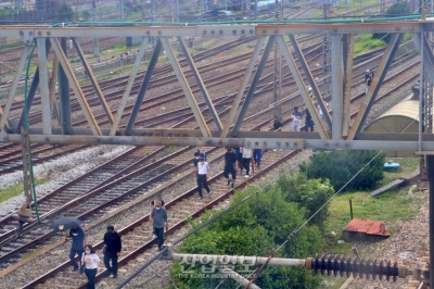 [2보] 1호선 구로행 급행, 용산역에서 노량진역 사이 단전 발생