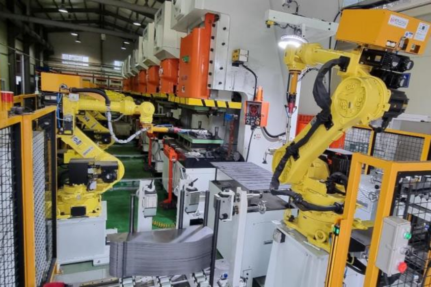 로봇자동화로 생산성 56.49% 향상, 불량률 58.38% 감소 나타내