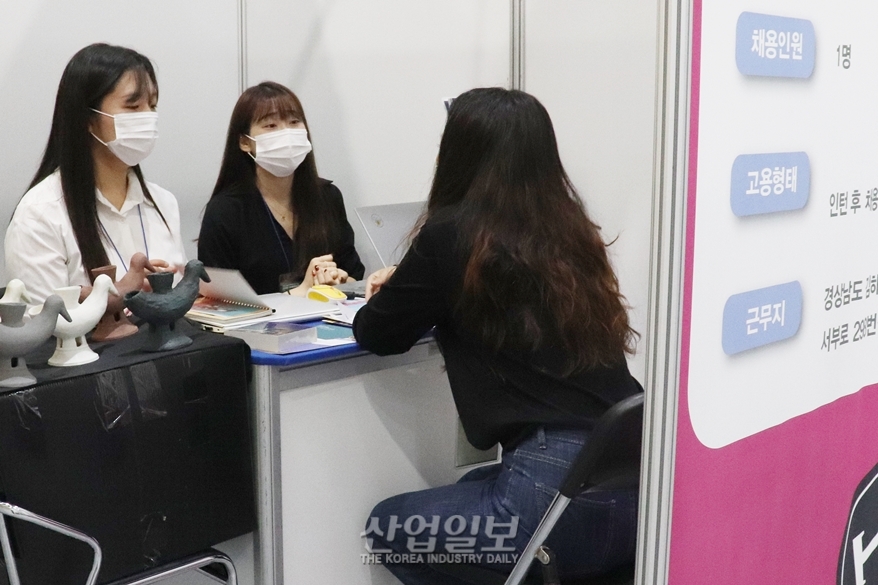 [국제문화재산업전 2022] 문화재산업 구인구직도 전시장에서 ‘문화재 잡페어’