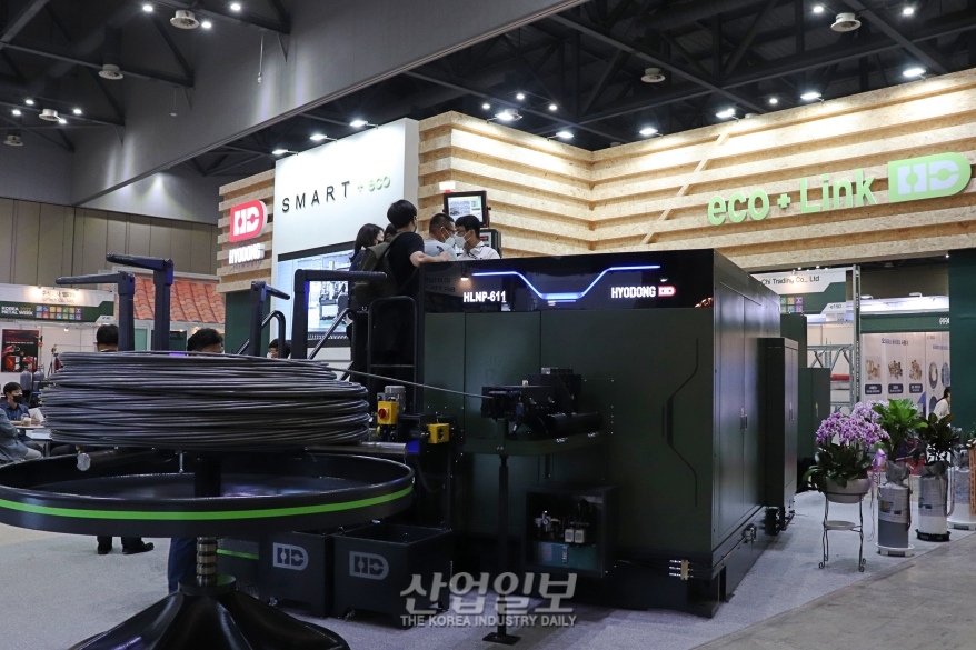 [금속산업대전] 효동기계공업, 링크포머…성형정밀도·성형한계 넘는다