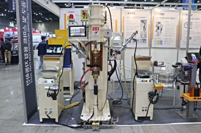 [한국산업대전] 용입률 높은 AC 스팟용접기