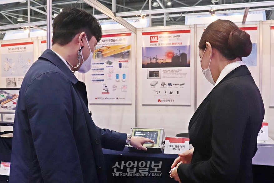 [한국산업대전] 크레인 안전장치 제조 40년…해외 수출 확대 나선다