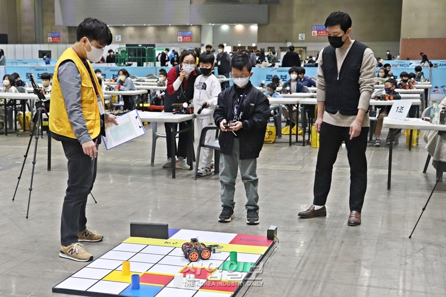 [로보월드] 로봇 인재 모여라 ‘국제로봇콘테스트(IRC)’