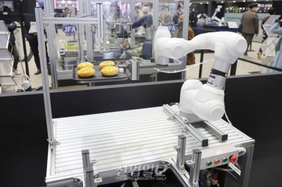 [로보월드] 식품산업으로 발 넓히는 로봇