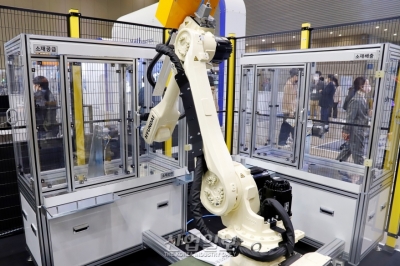 [로보월드] 로봇으로 주조품 가공 공정 자동화