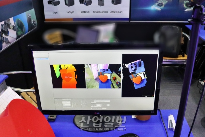 [로보월드] 로봇의 눈, ToF 3D 카메라 전시