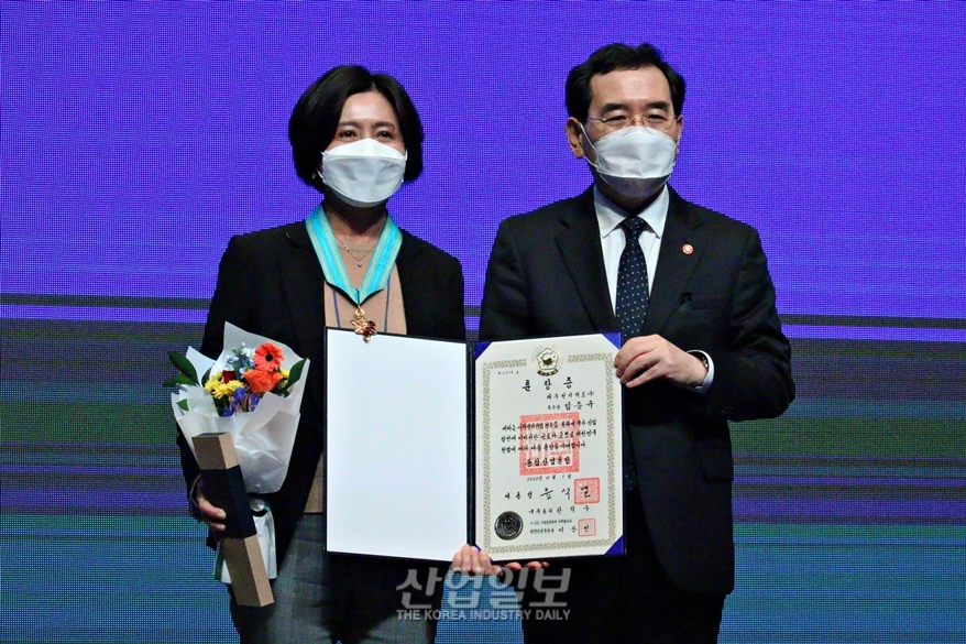 韓 배터리 기술 혁신 및 수출 유공자 포상…‘2022 배터리 산업의 날’ 개최
