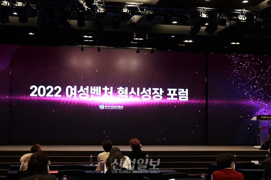 2023 소비트렌드, ‘모든 것이 재정의’