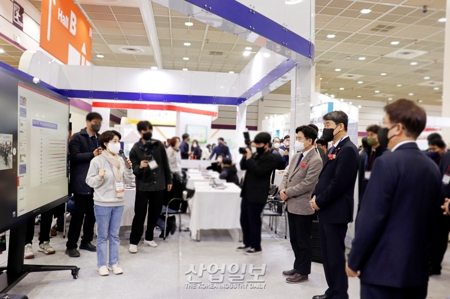 이주호 부총리 겸 교육부장관, 대한민국 교육박람회 방문