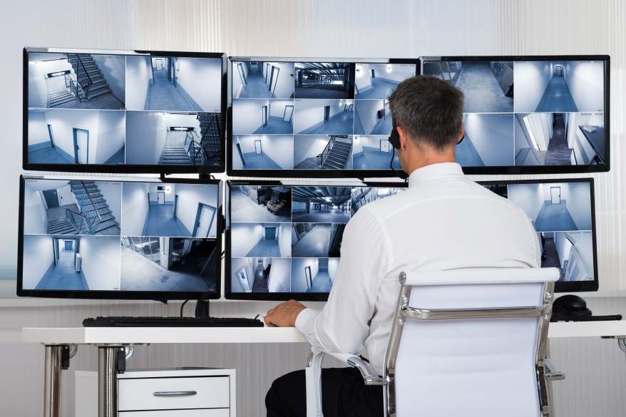 디지털 기기…근로자 개인정보 침해 우려 있어