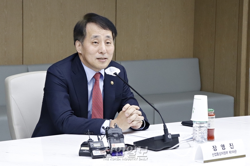 산업부, 디스플레이 업계에 9천억 원 정책금융 등 지원 강화