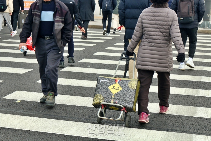 [포토뉴스] 손은 차갑지만, 마음은 따뜻하게
