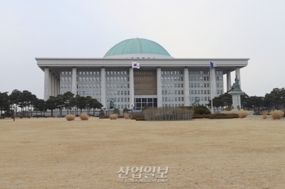 ‘노란봉투법’ 국회 논의 앞두고…‘경제6단체’와 ‘정의당’ 입장차