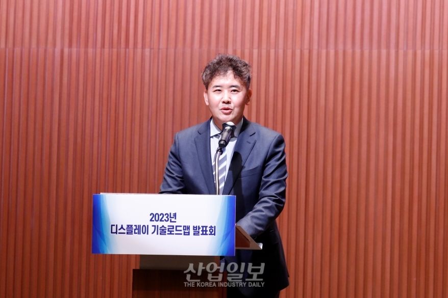 정부와 산학연 연대와 협력…엑스(Ex) OLED 조기 상용화 이뤄질 것