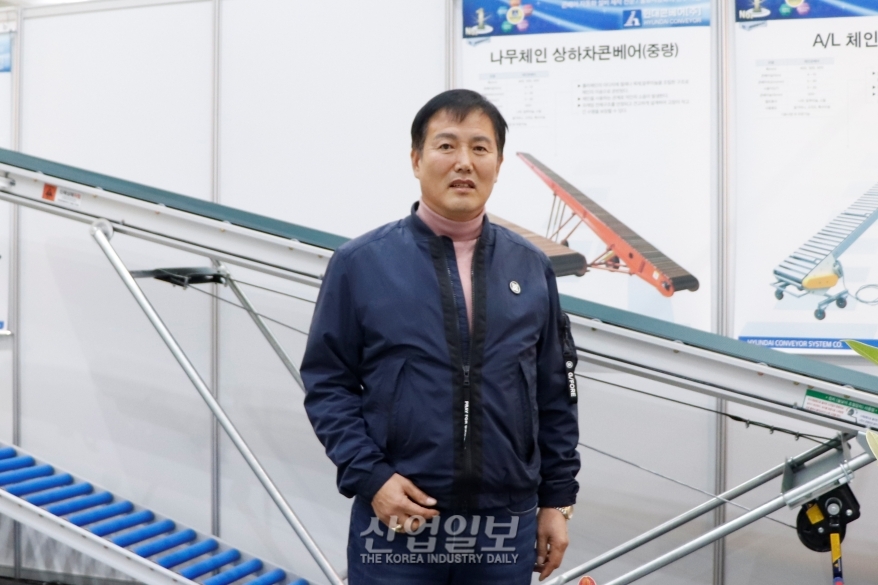 컨베이어로 택배·유통 분야의 작업효율 제고